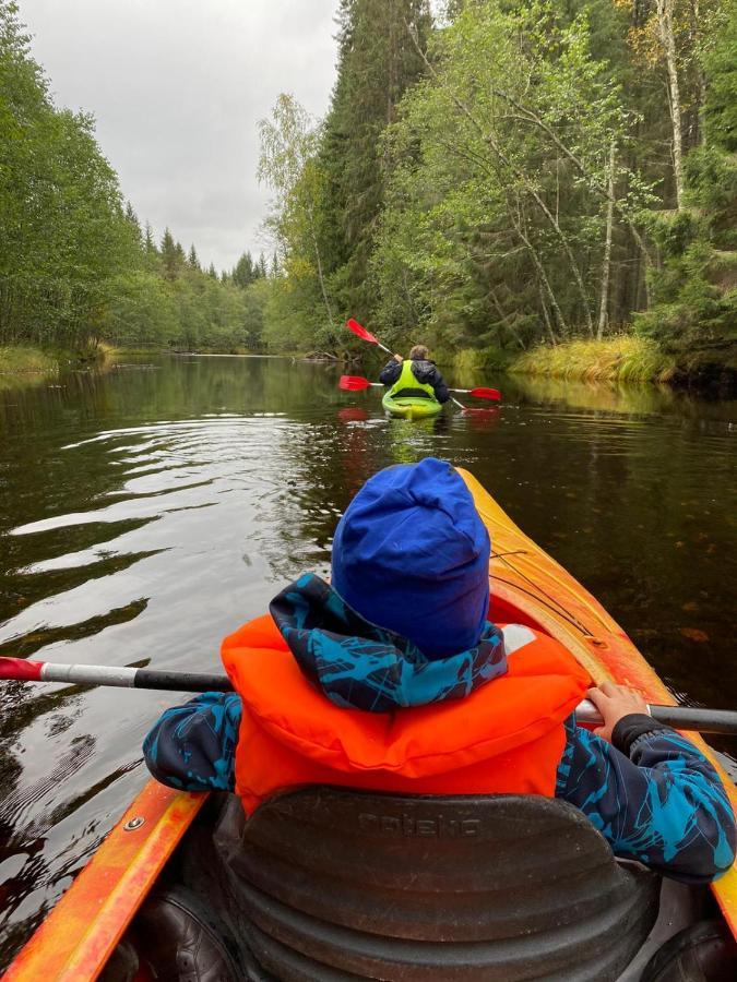 Stuga Ros Naturcamping Lagom Gräsmark Extérieur photo